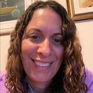 Meet your Posher, Michele